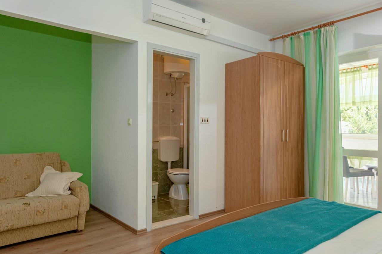 Apartments Ana Buratovic Stari Grad  Dış mekan fotoğraf