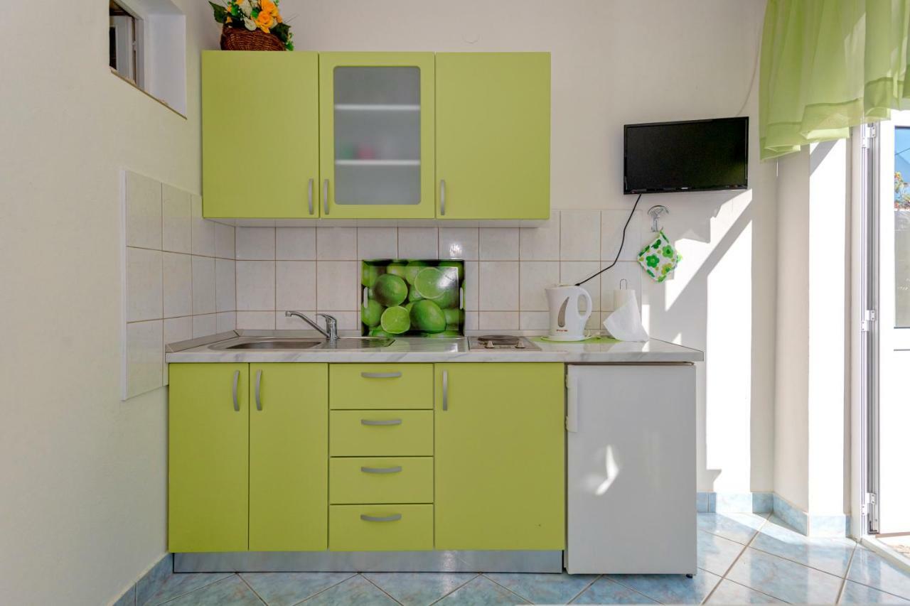 Apartments Ana Buratovic Stari Grad  Dış mekan fotoğraf