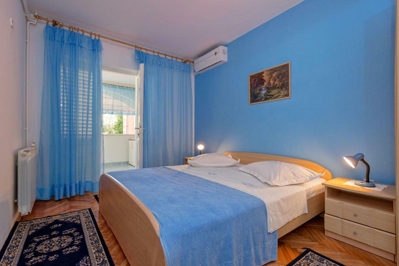 Apartments Ana Buratovic Stari Grad  Dış mekan fotoğraf