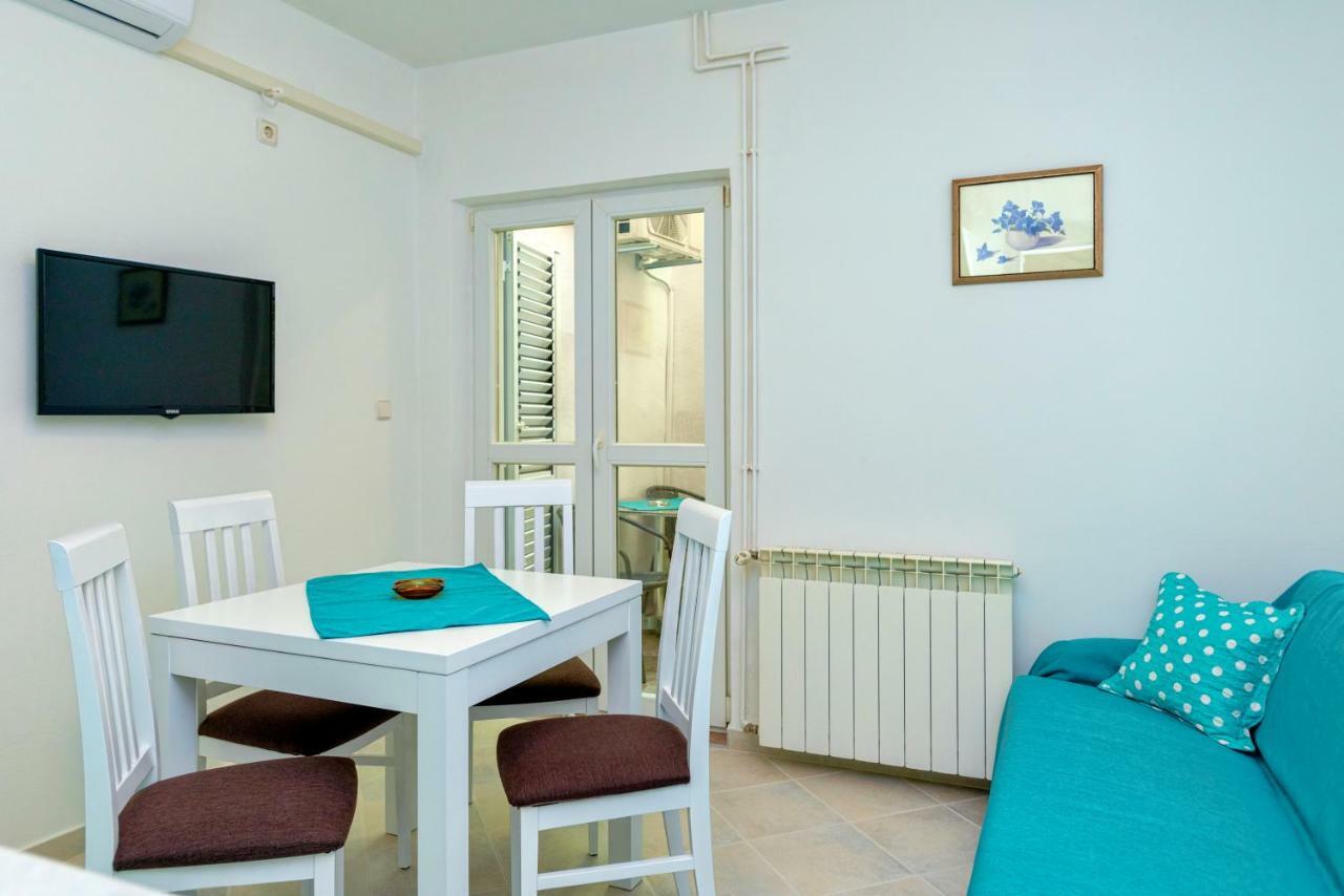 Apartments Ana Buratovic Stari Grad  Dış mekan fotoğraf