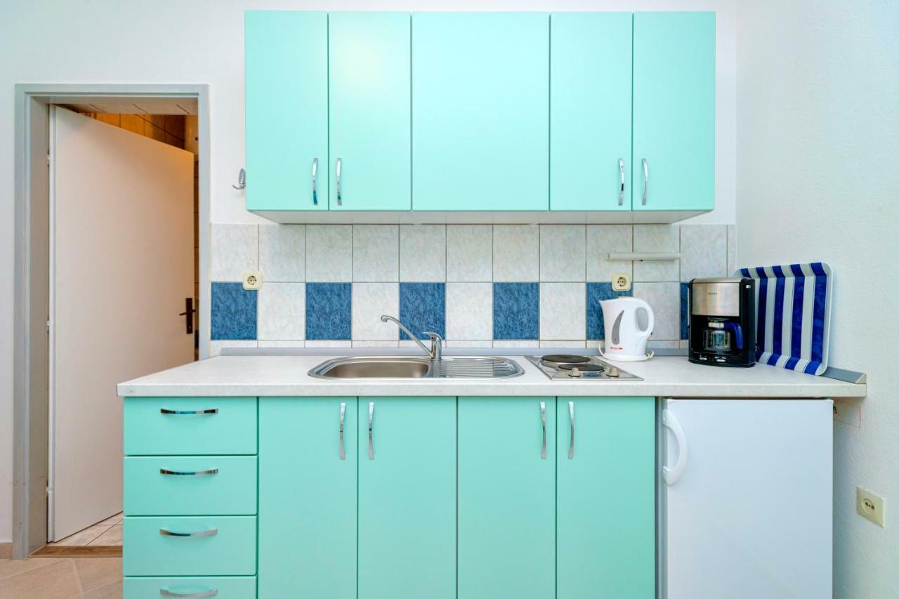 Apartments Ana Buratovic Stari Grad  Dış mekan fotoğraf