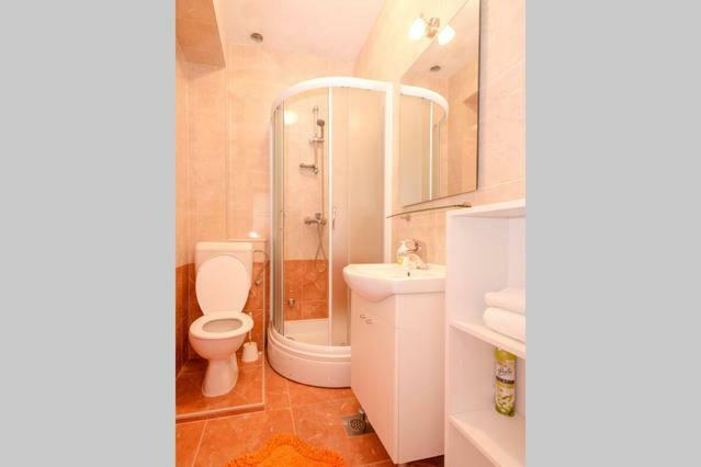 Apartments Ana Buratovic Stari Grad  Dış mekan fotoğraf
